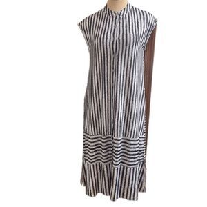 NWT Suzanne Betro Grey Mix Stripe Front MIDI Dress Size Medium New